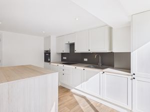 Kitchen 2- click for photo gallery